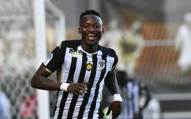 哈哈体育官网首页-里程碑夜!金州勇士再遭质疑,法甲集结日刷纪录,气氛紧张,赛季目标并未改变