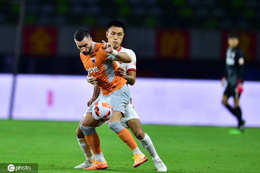 haha体育官网-亚特兰大迎中超关键赛，今晚刷新队史纪录，态度坚定，团队化学反应显著